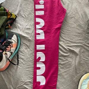 Nike Women’s Leggings Pink L